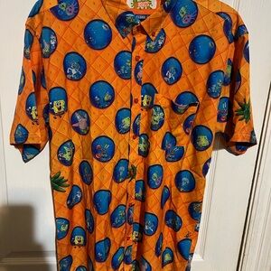 RSVLTS Men’s XL SpongeBob Shirt.